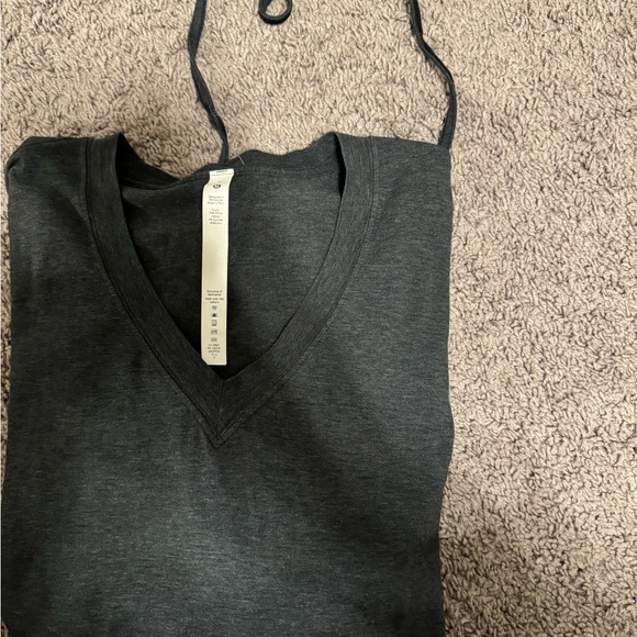 LULULEMON loose tshirt - Picture 5 of 5